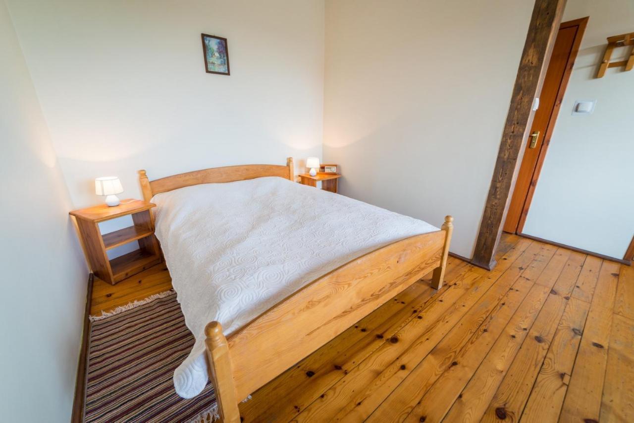 Folwark Luknajno Nad Jeziorem Sniardwy Gospoda Dziedzictwo Kulinarne Warmia-Mazury Mikolajki  Exterior photo
