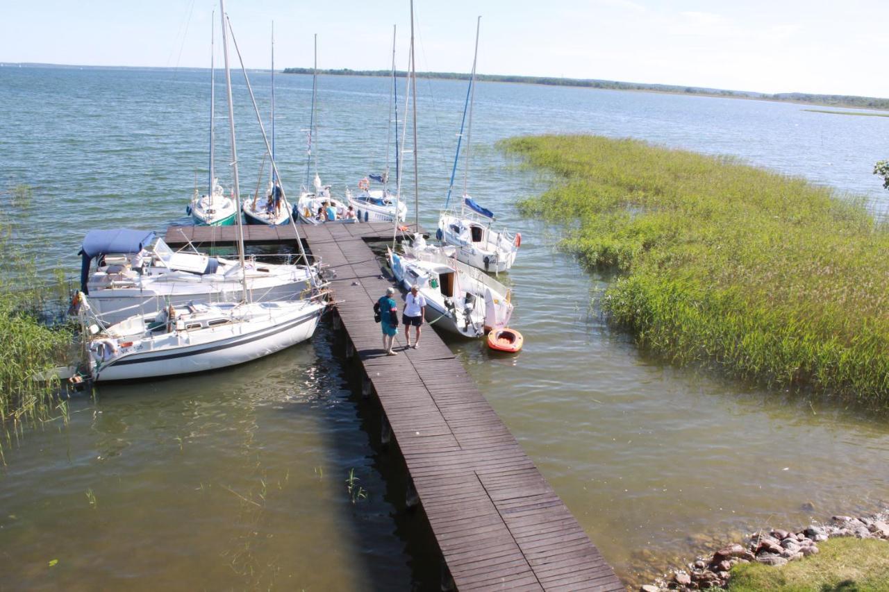 Folwark Luknajno Nad Jeziorem Sniardwy Gospoda Dziedzictwo Kulinarne Warmia-Mazury Mikolajki  Exterior photo